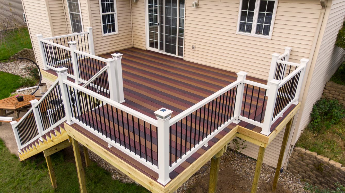 Composite Decking Grand Rapids MI | Kalamazoo | Lansing